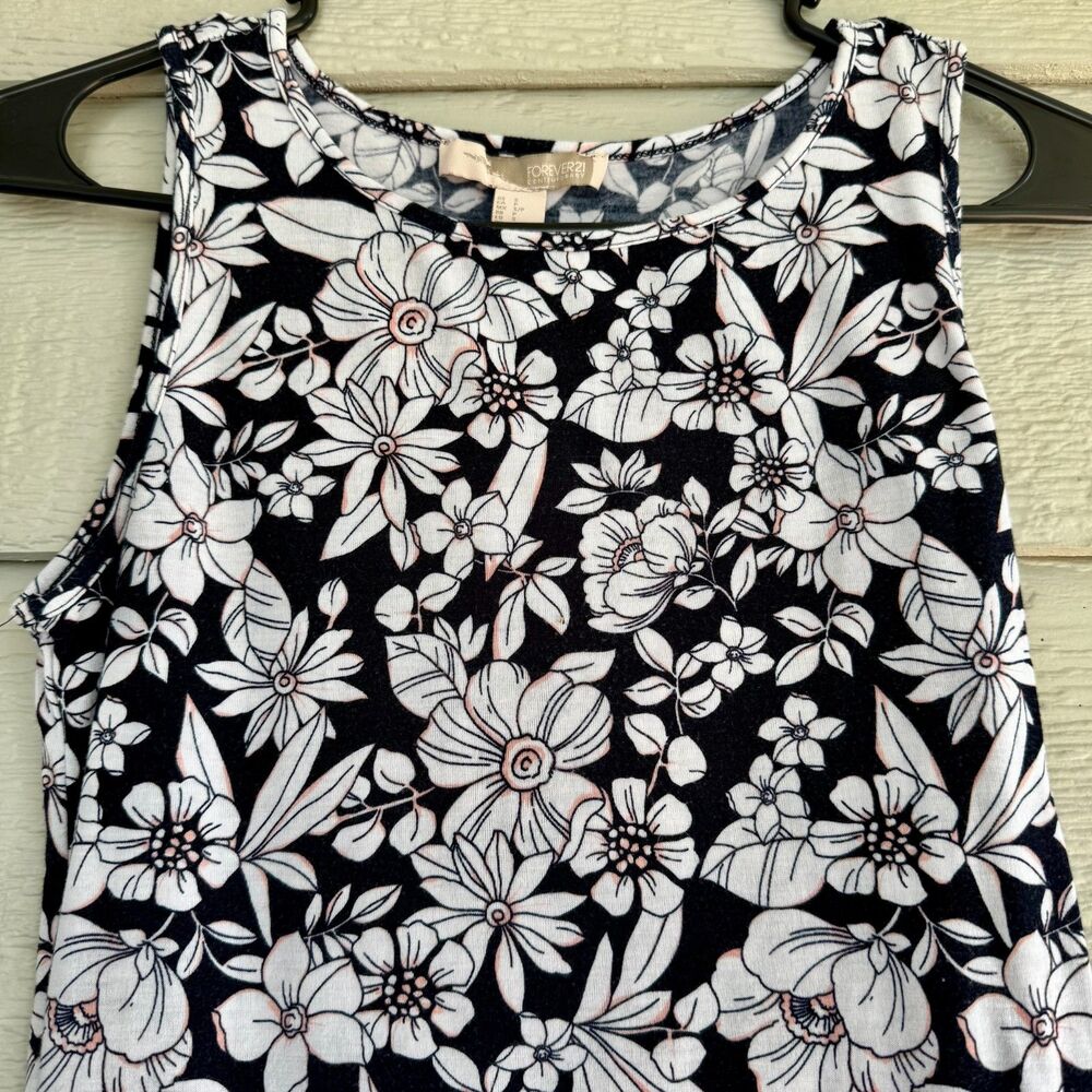 Forever 21 Floral Print Bodycon Dress - Picture 3 of 7